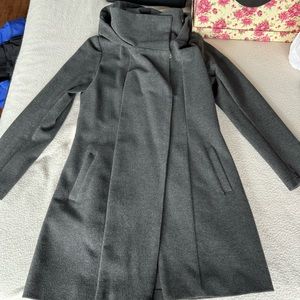 Betabrand women’s light winter coat with hood and tall collar — great design